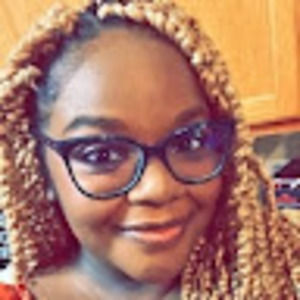 Meet your Posher, Janelle